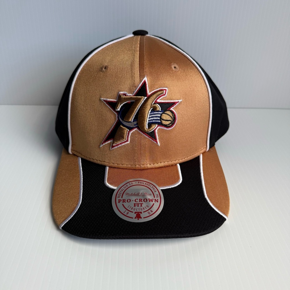 NWT Philadelphia 76ers Mitchell & Ness Black Gold Jersey Snapback Hat Cap